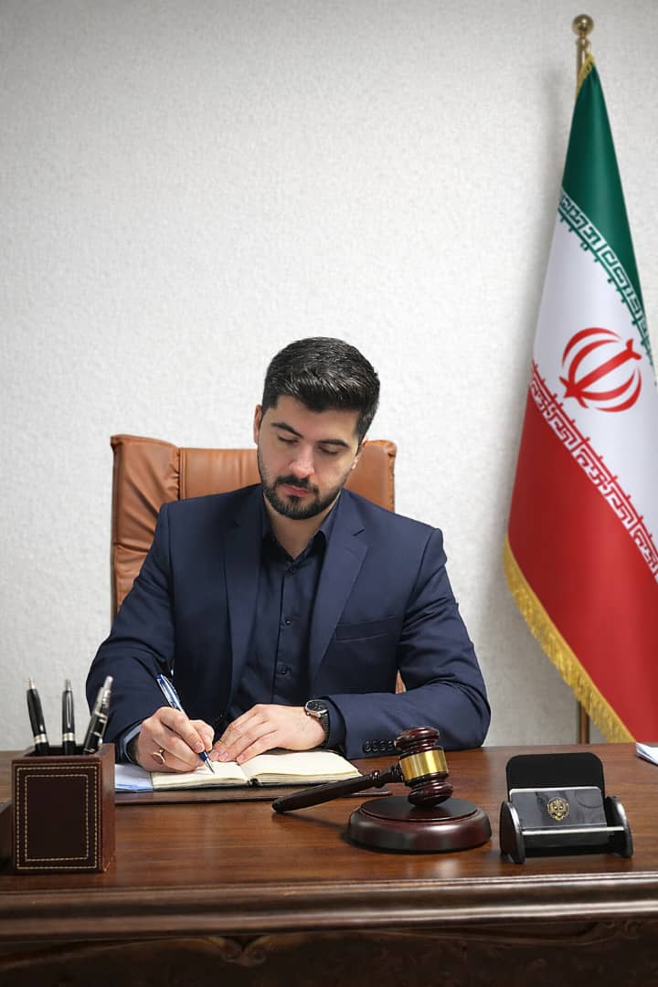 سید علی هاشمی - وکیل در تبریز